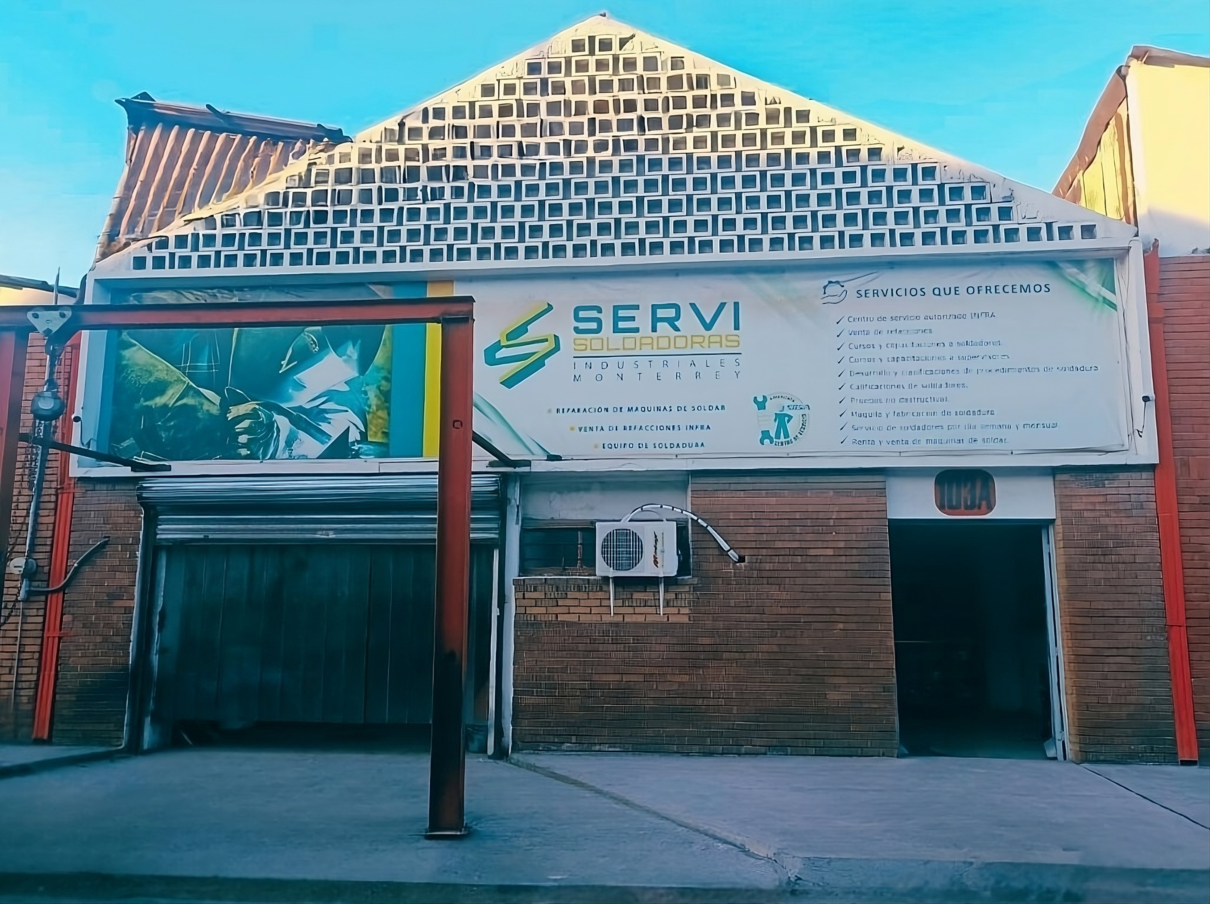 Fachada de el taller
